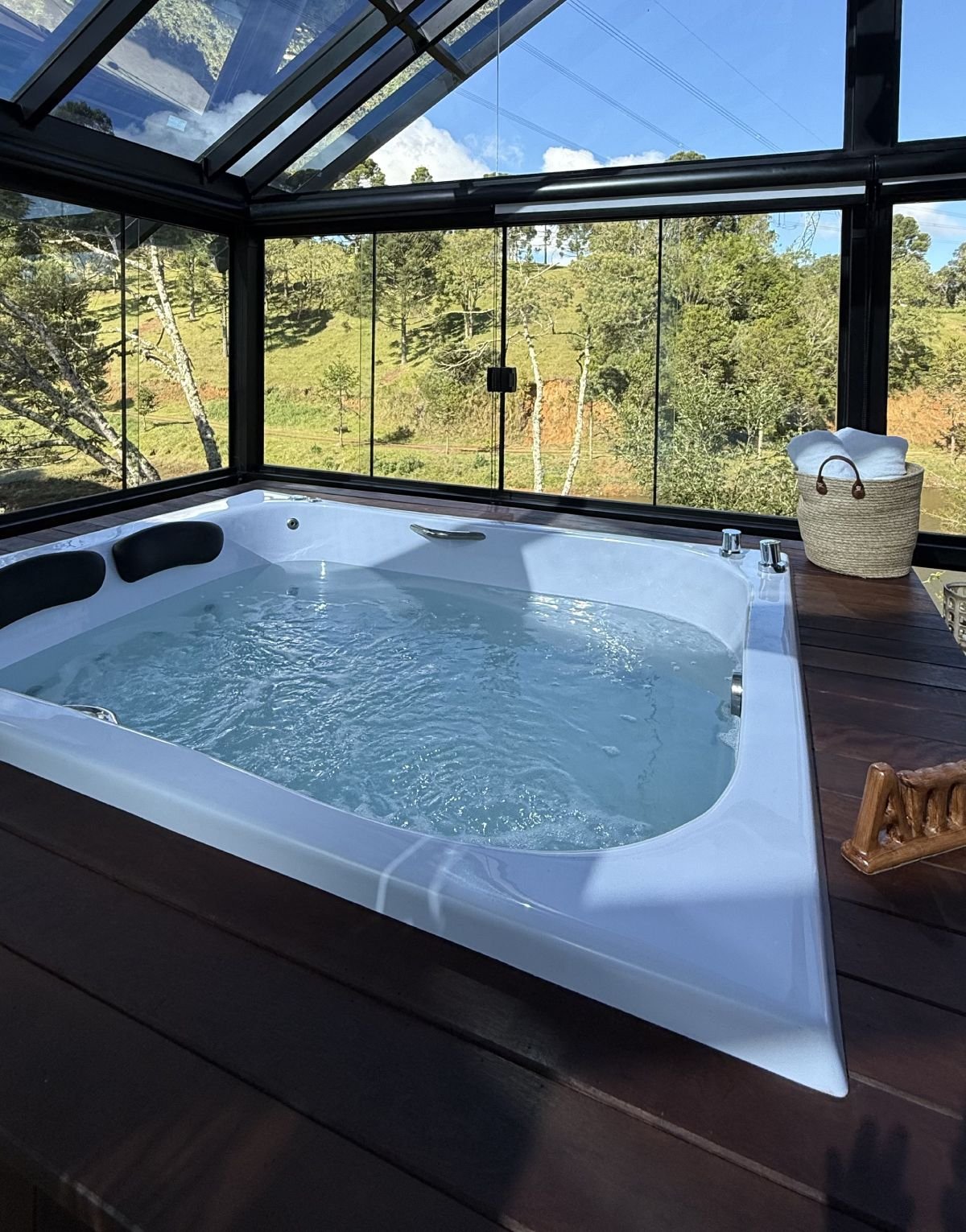 Cabana com Hidro Perto de Curitiba